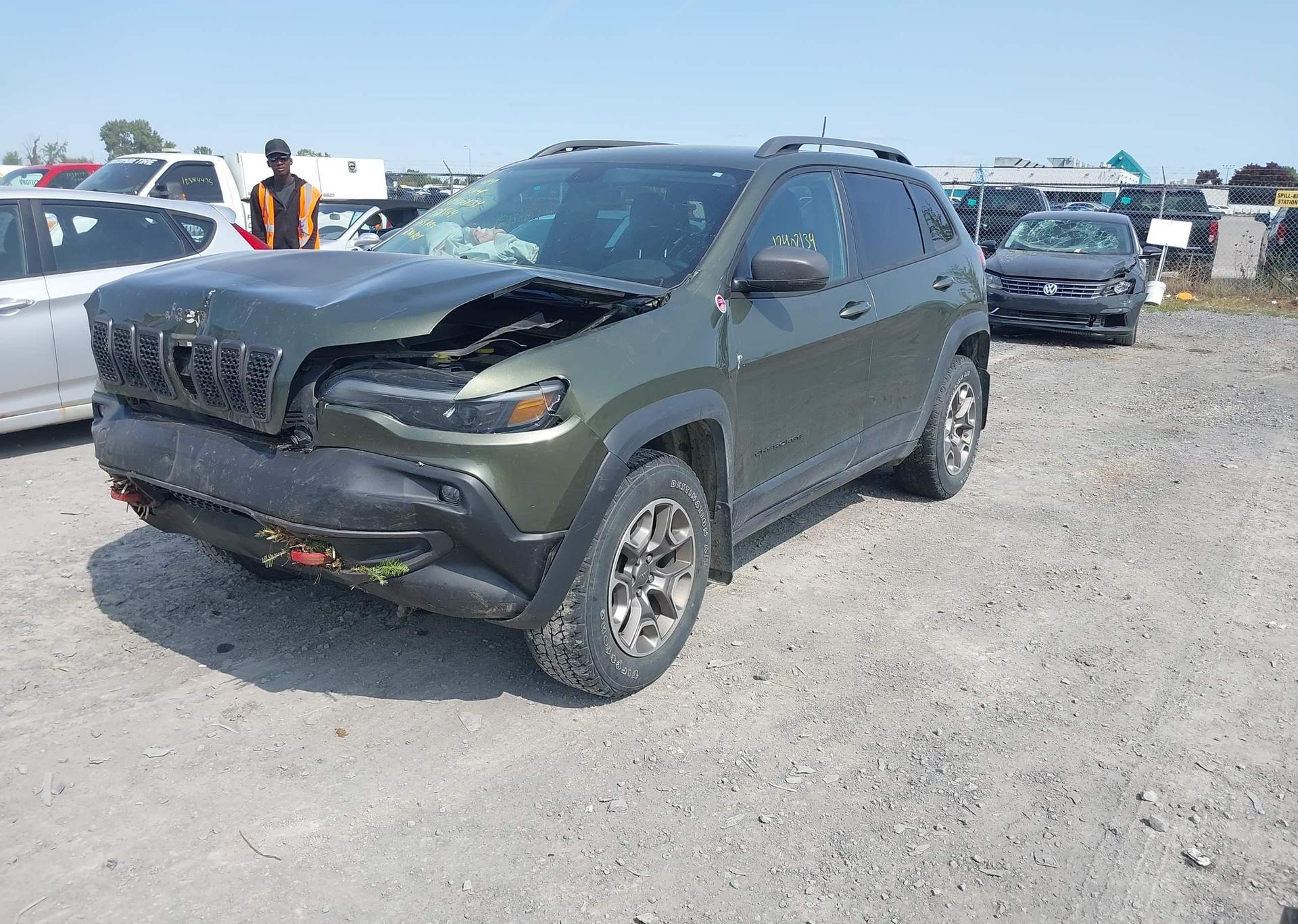 2021 JEEP CHEROKEE