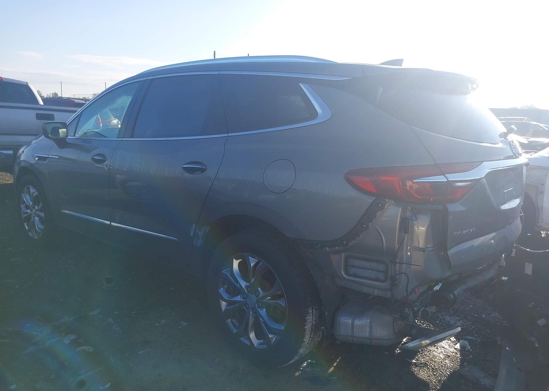 2018 BUICK ENCLAVE AVENIR