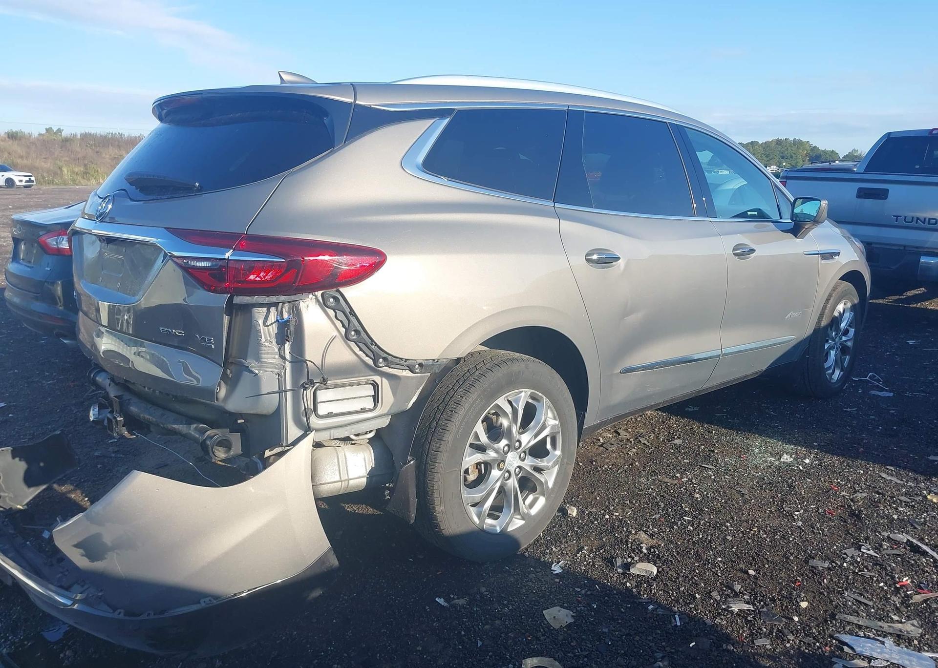 2018 BUICK ENCLAVE AVENIR