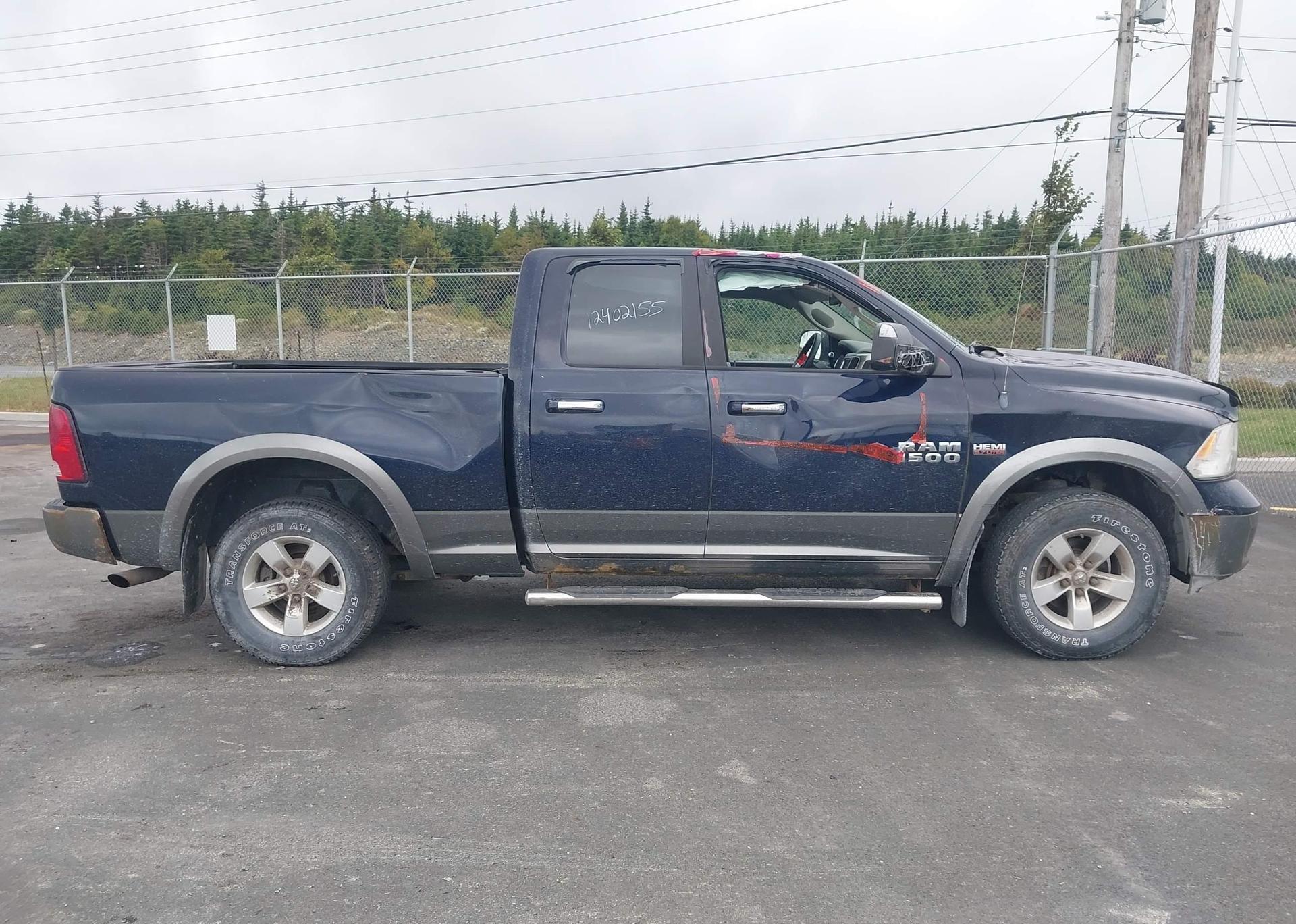 2013 RAM 1500 SLT