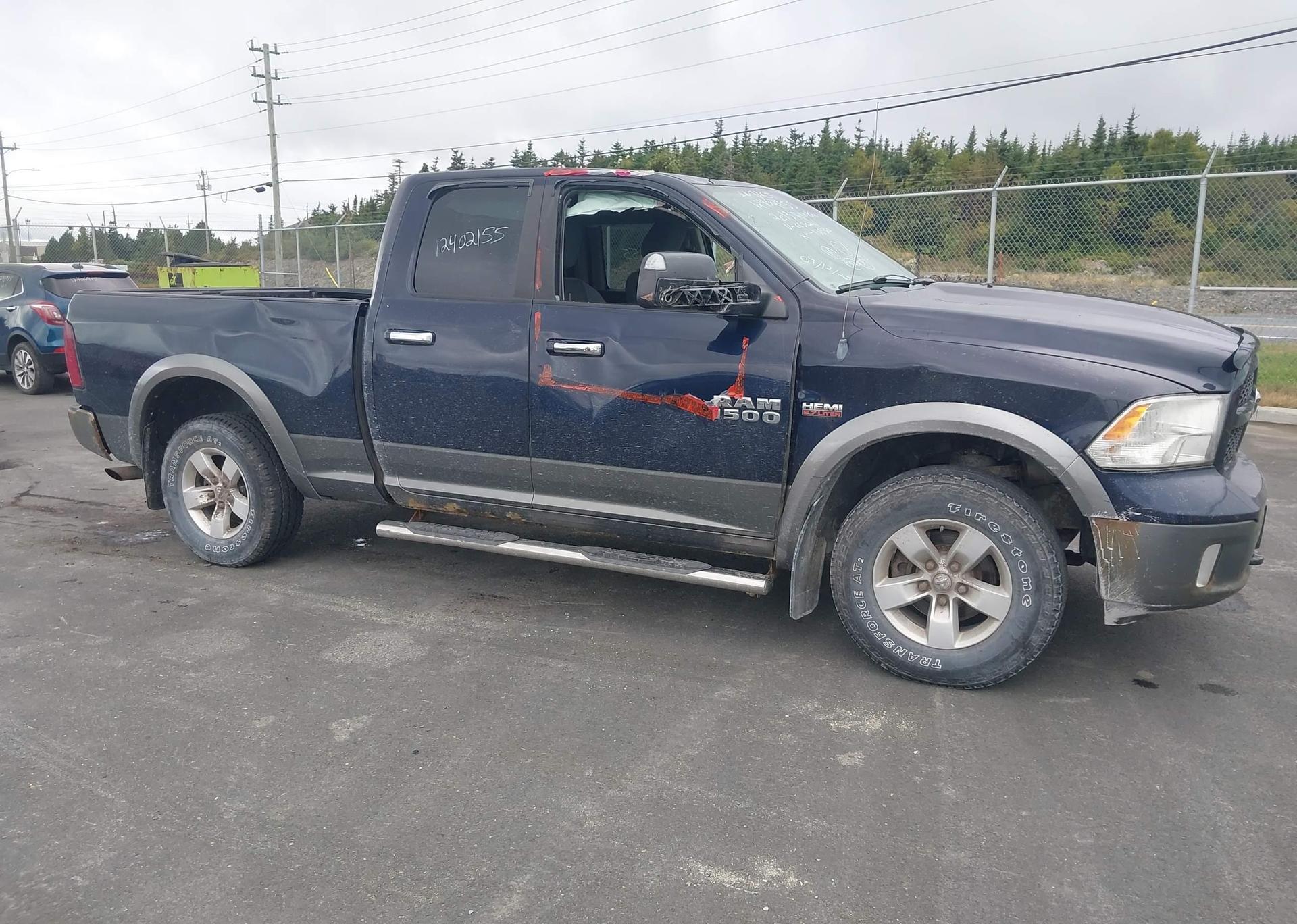 2013 RAM 1500 SLT