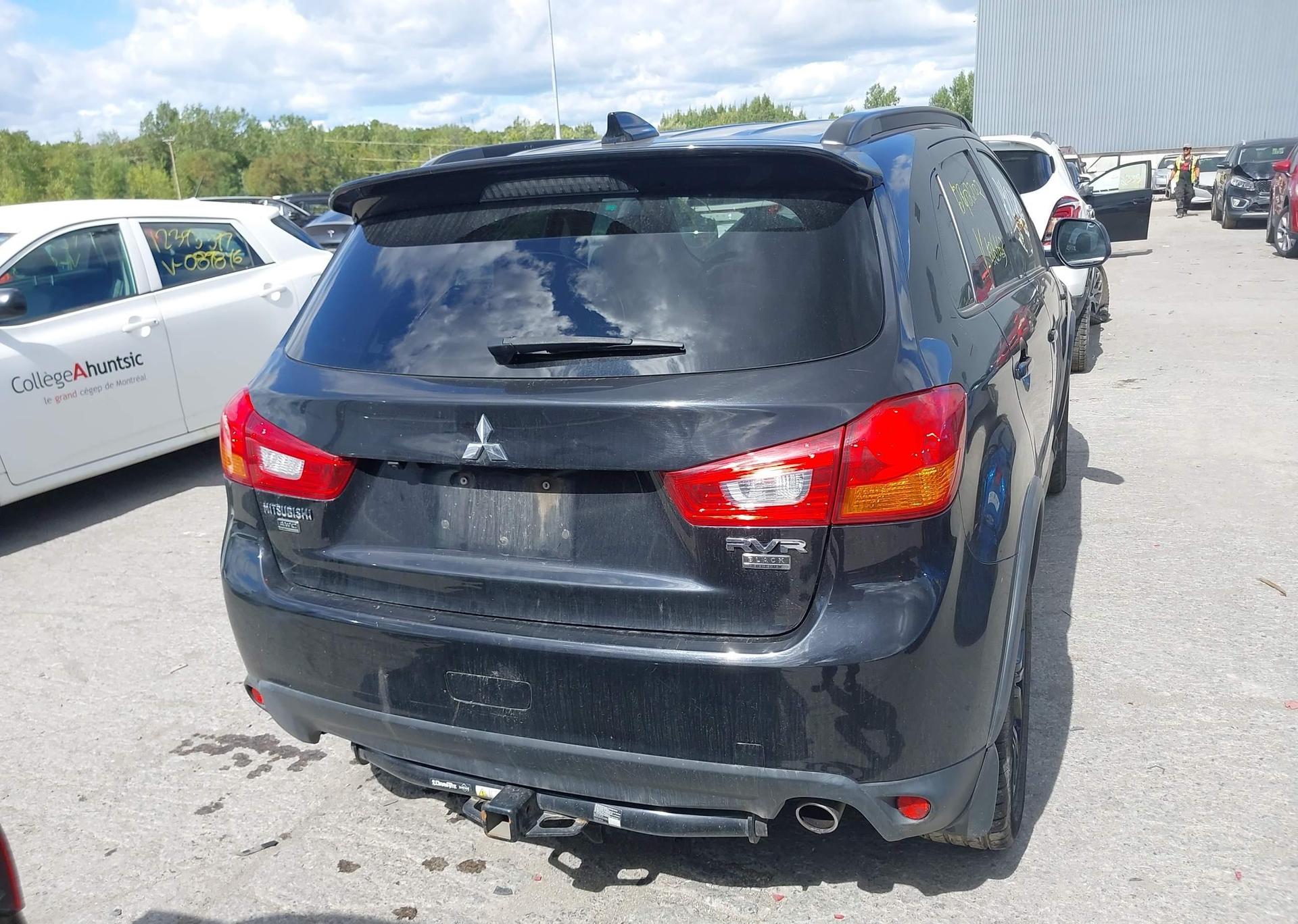 2017 MITSUBISHI RVR BLACK EDITION