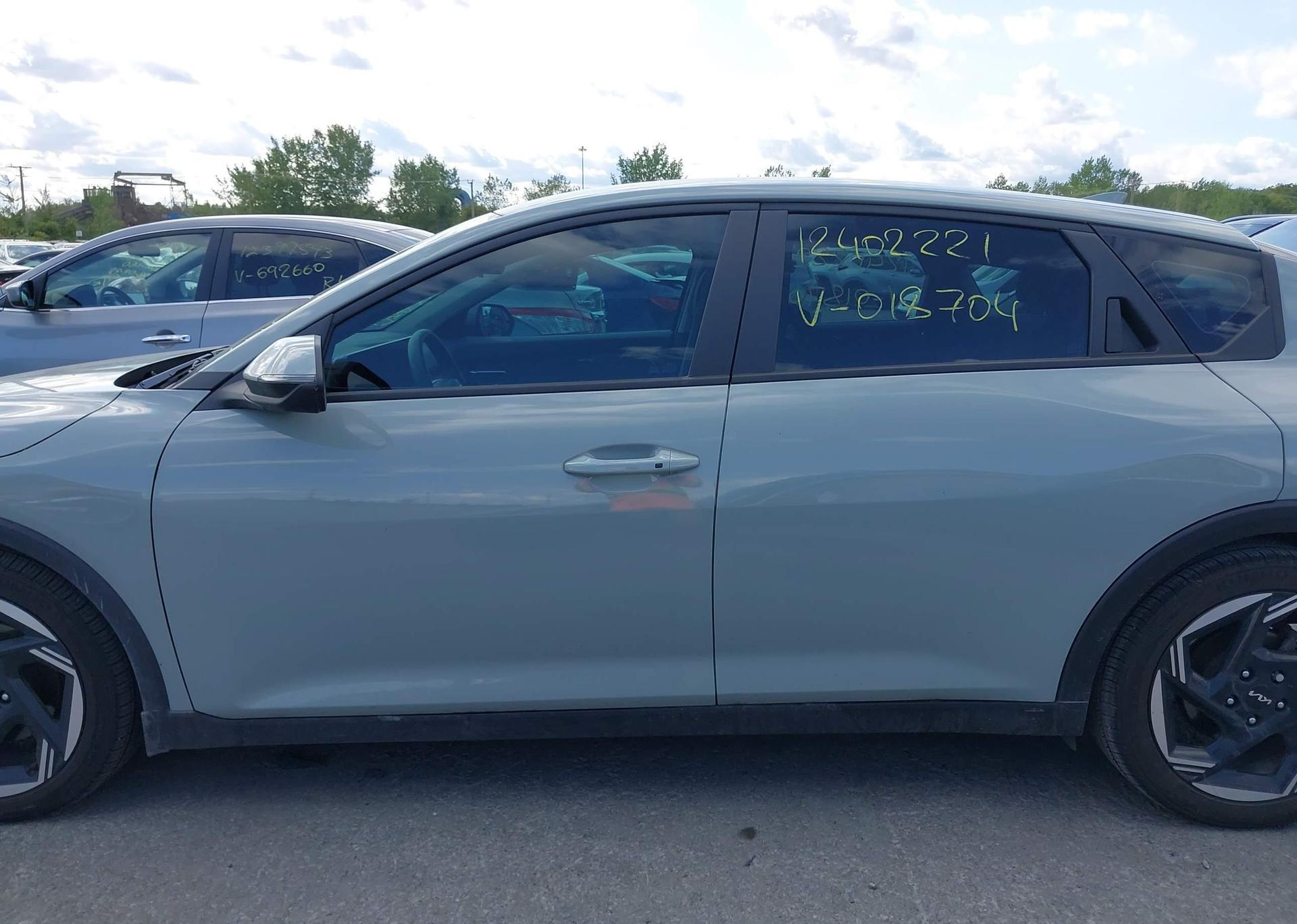 2025 KIA K4 EX