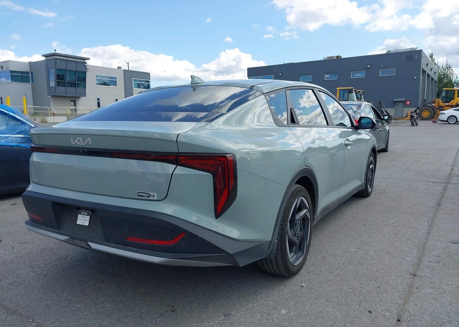 2025 KIA K4 EX