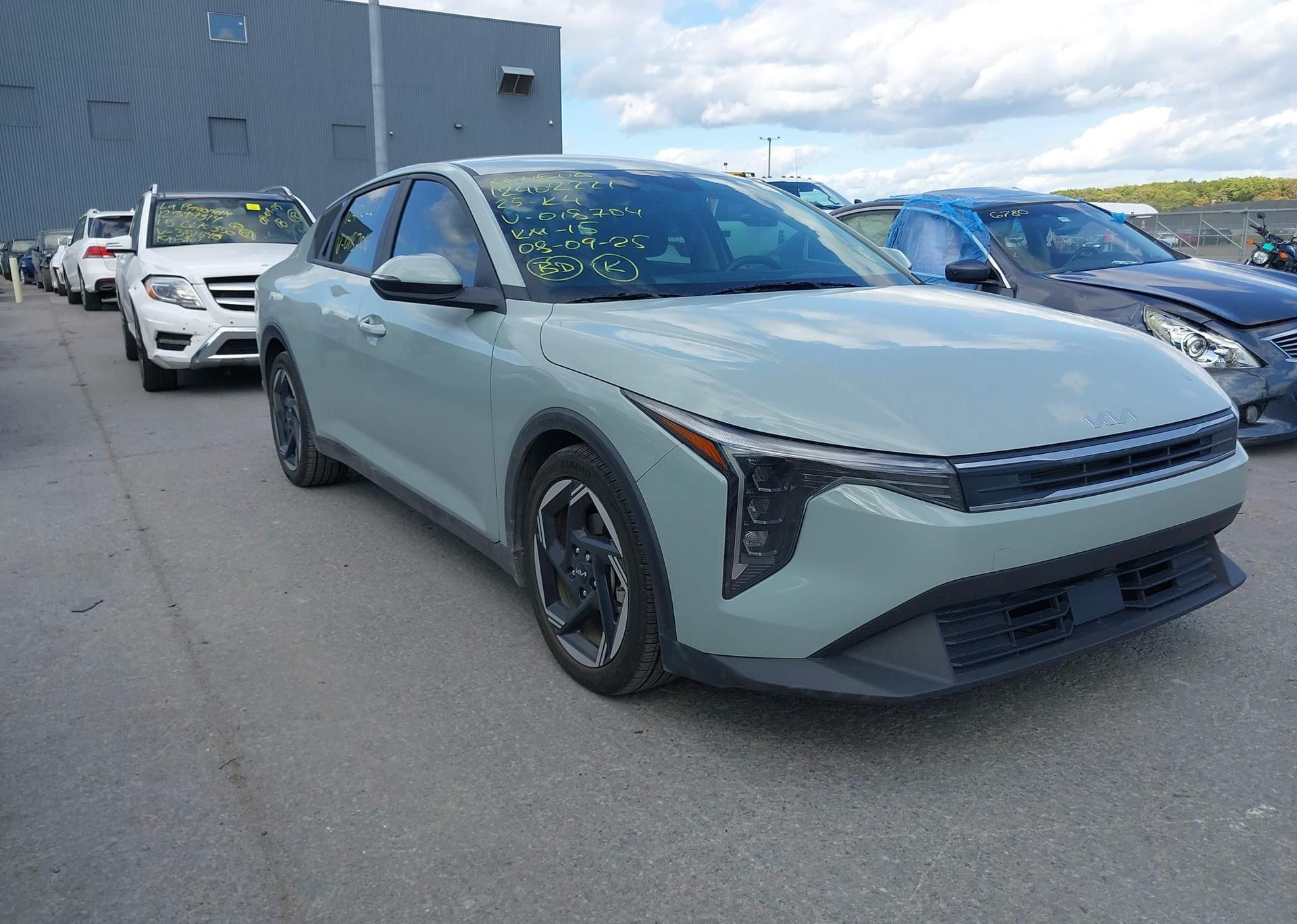 2025 KIA K4 EX