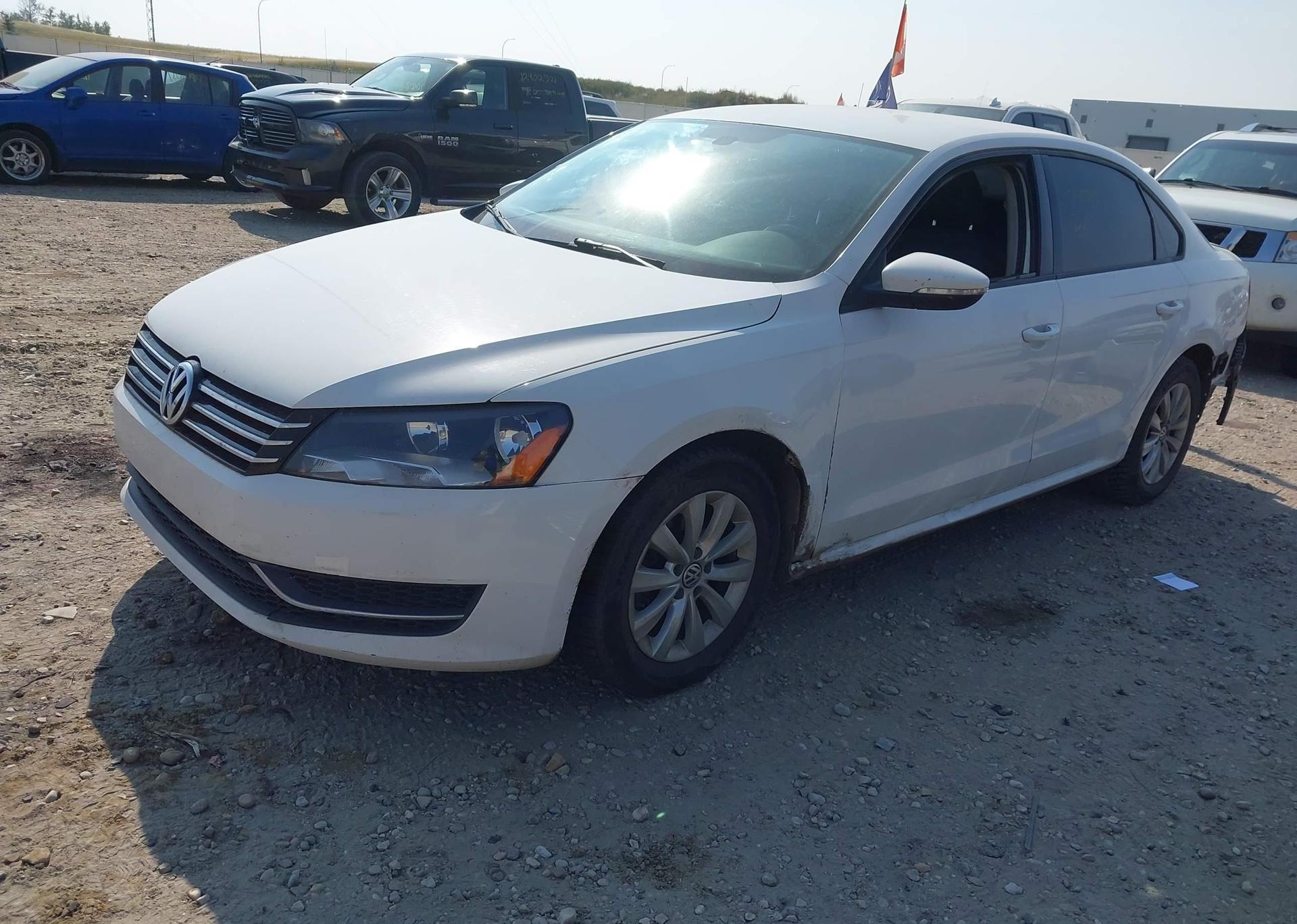2012 VOLKSWAGEN PASSAT S