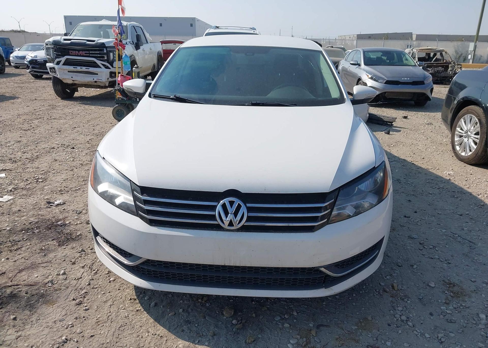 2012 VOLKSWAGEN PASSAT S