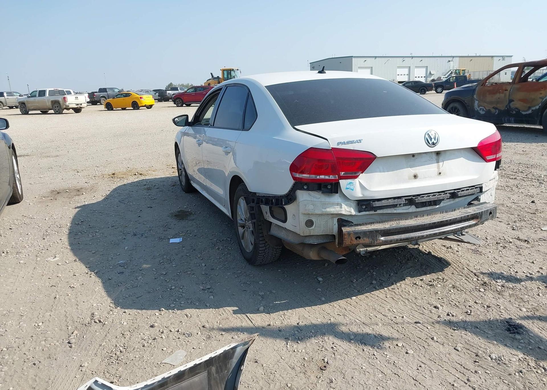 2012 VOLKSWAGEN PASSAT S