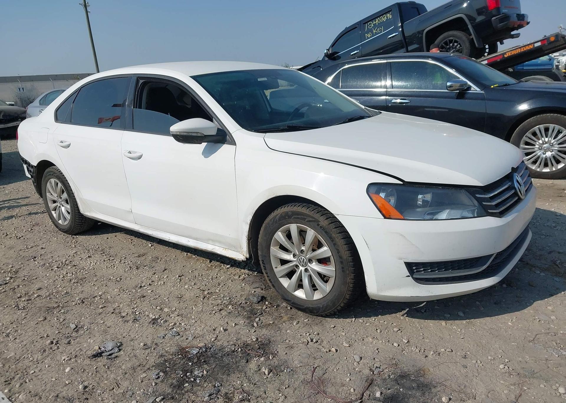 2012 VOLKSWAGEN PASSAT S