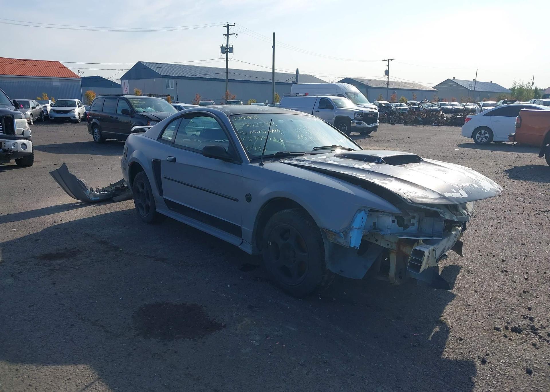 2004 FORD MUSTANG