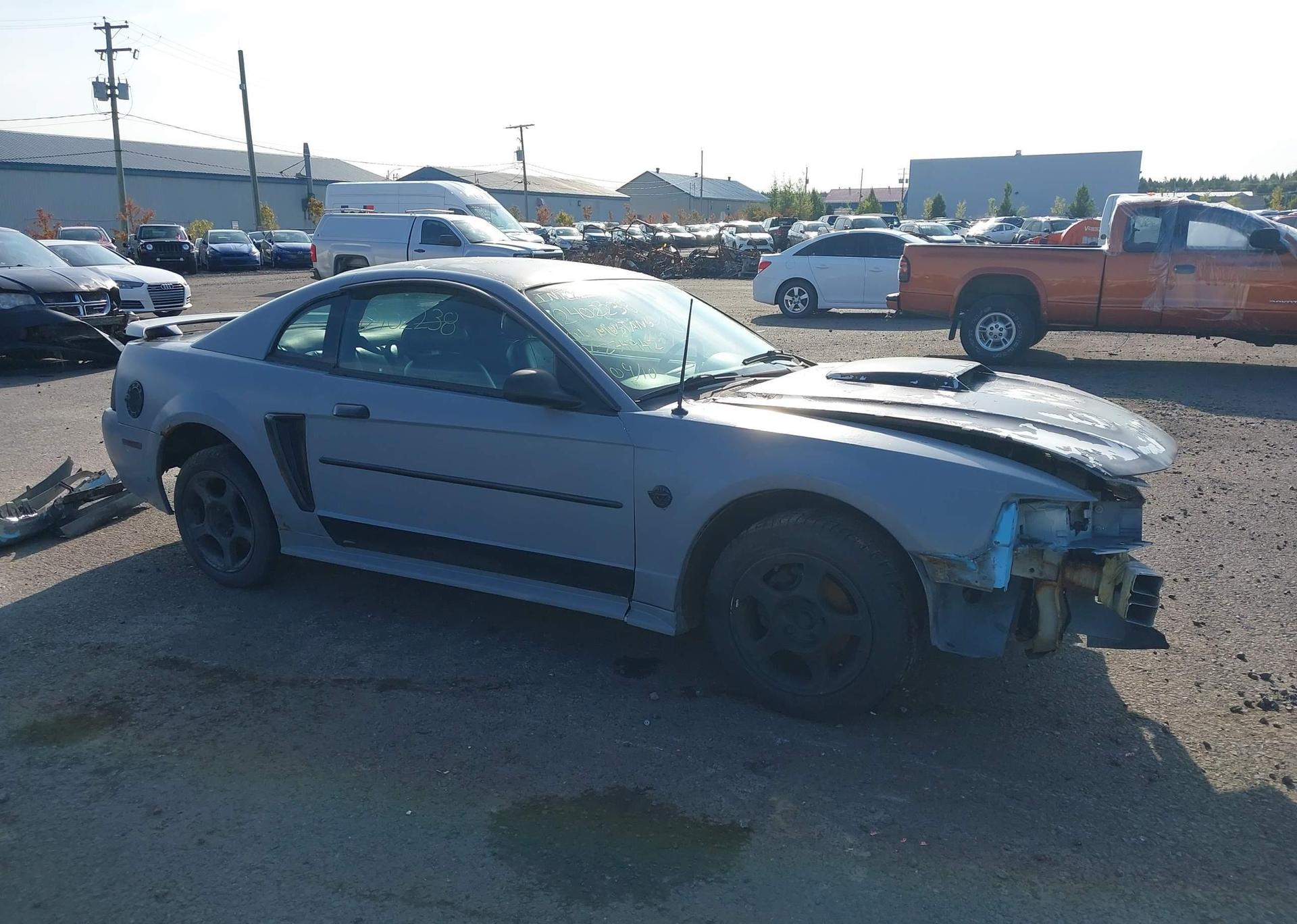 2004 FORD MUSTANG