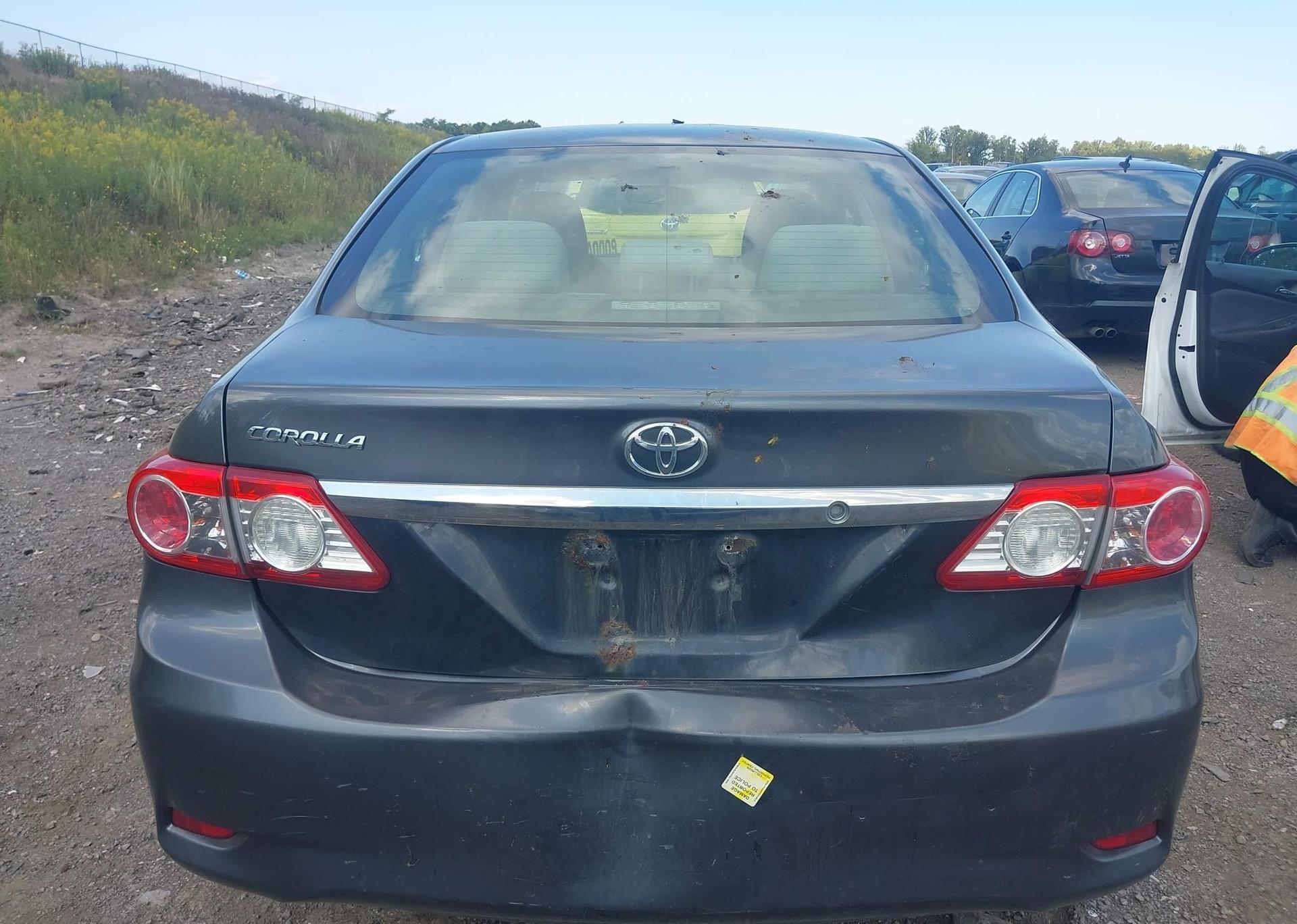 2013 TOYOTA COROLLA S
