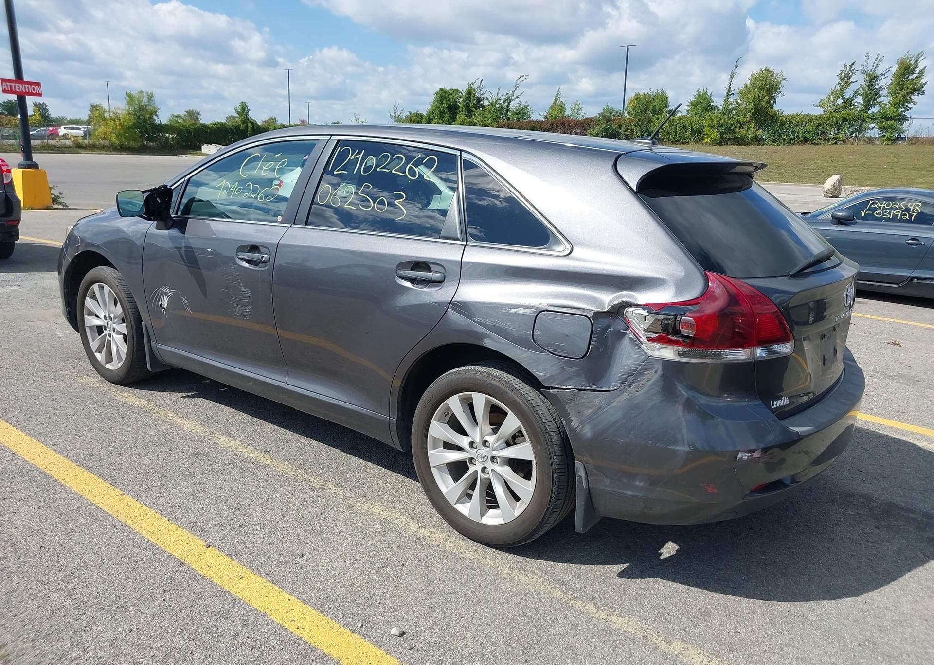 2014 TOYOTA VENZA LE