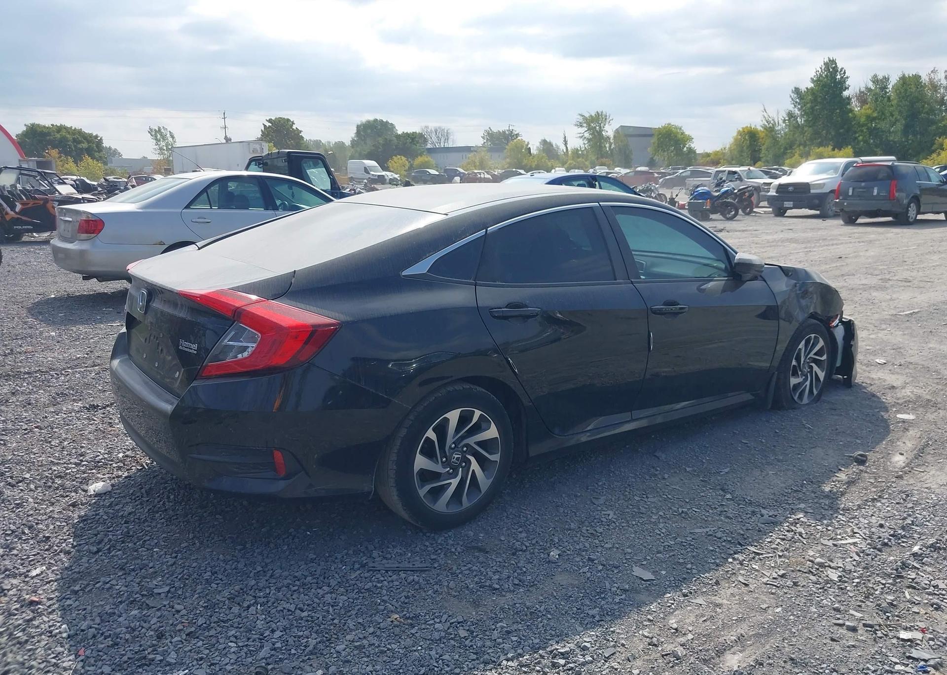 2017 HONDA CIVIC EX