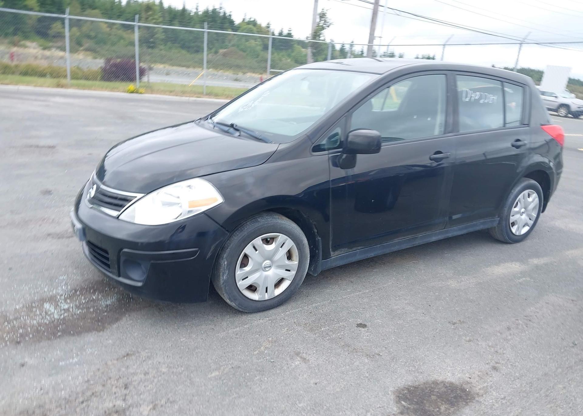 2012 NISSAN VERSA