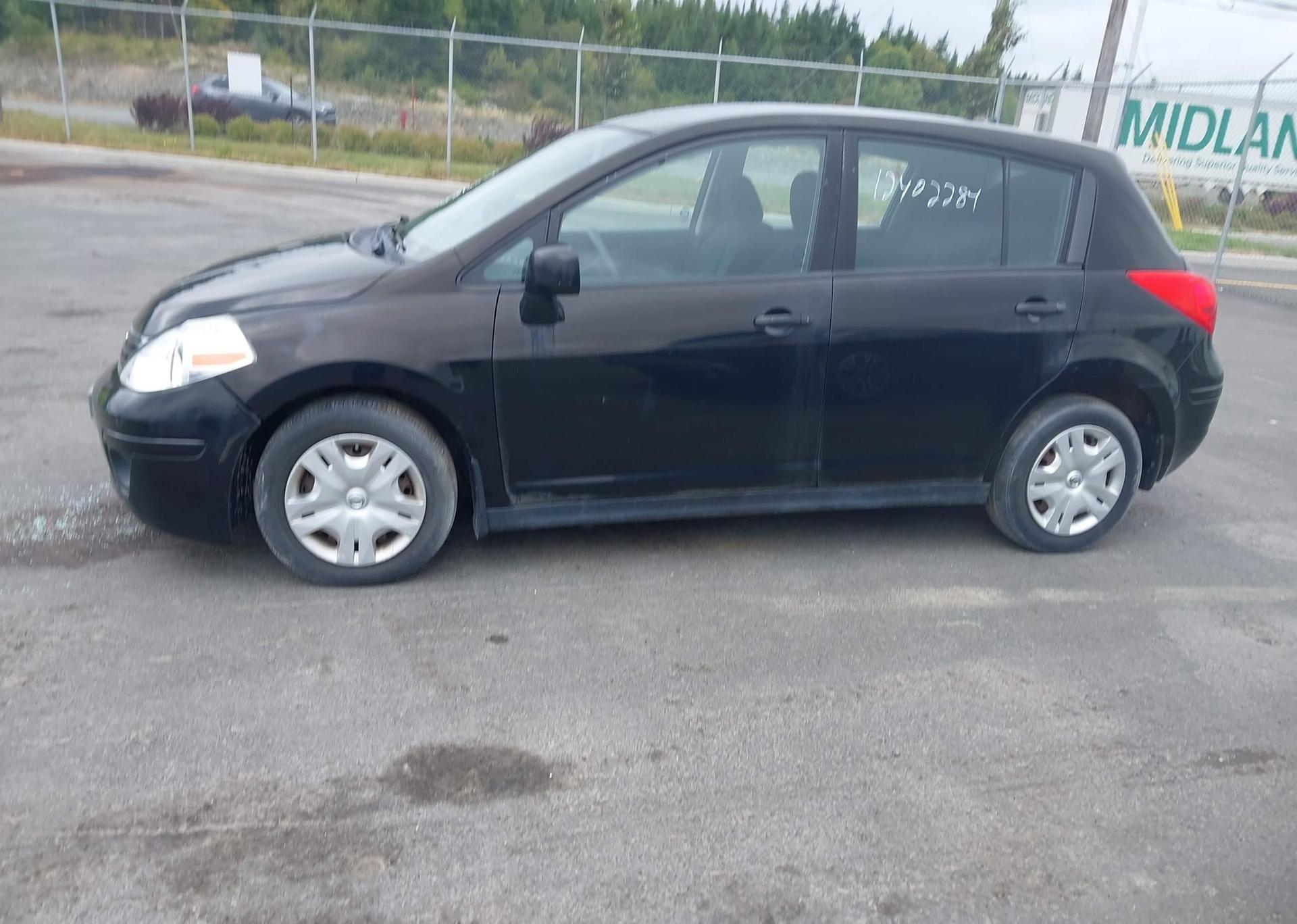 2012 NISSAN VERSA