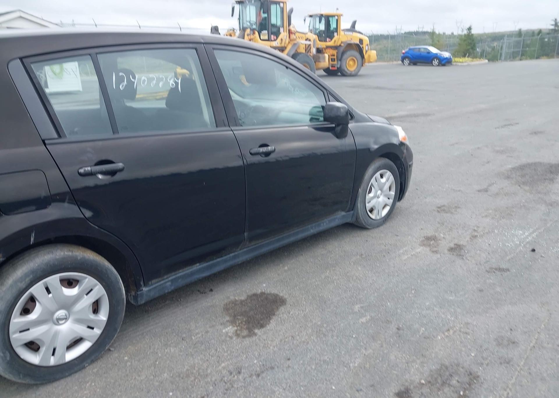 2012 NISSAN VERSA