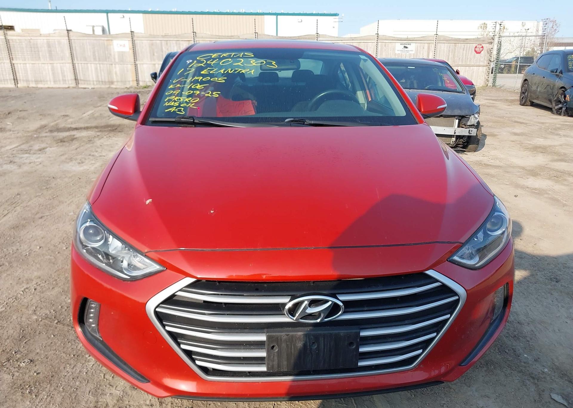 2017 HYUNDAI ELANTRA SE