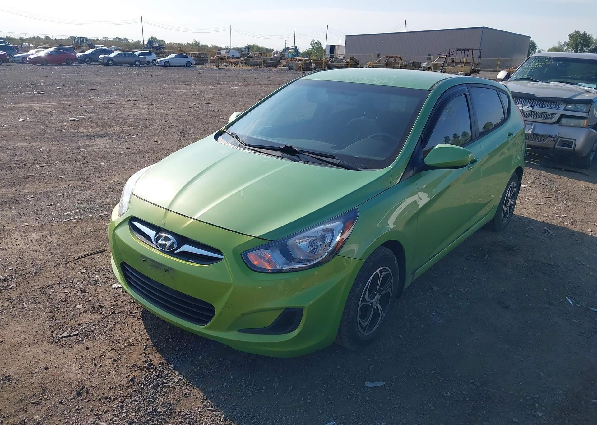 2013 HYUNDAI ACCENT GL