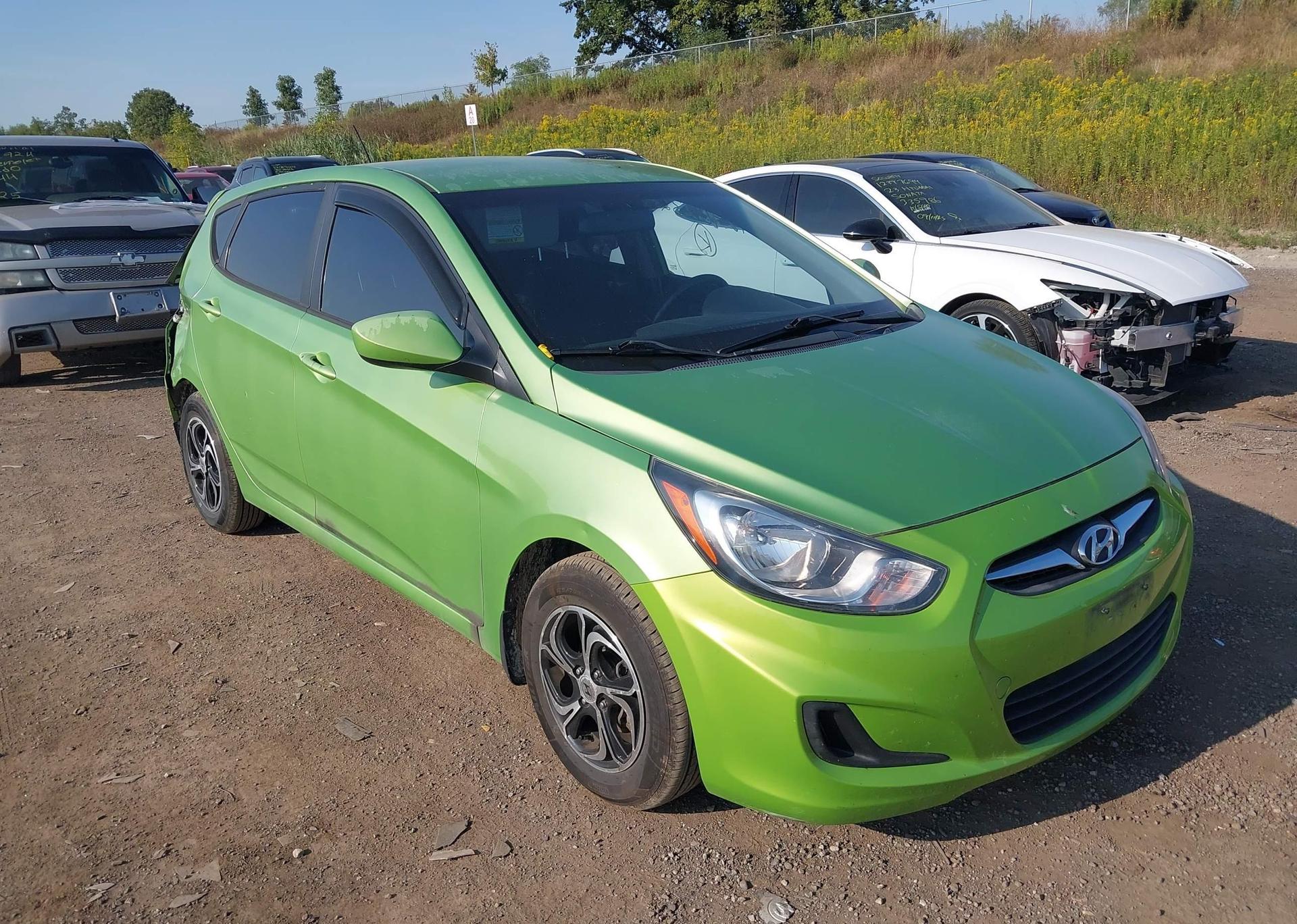 2013 HYUNDAI ACCENT GL