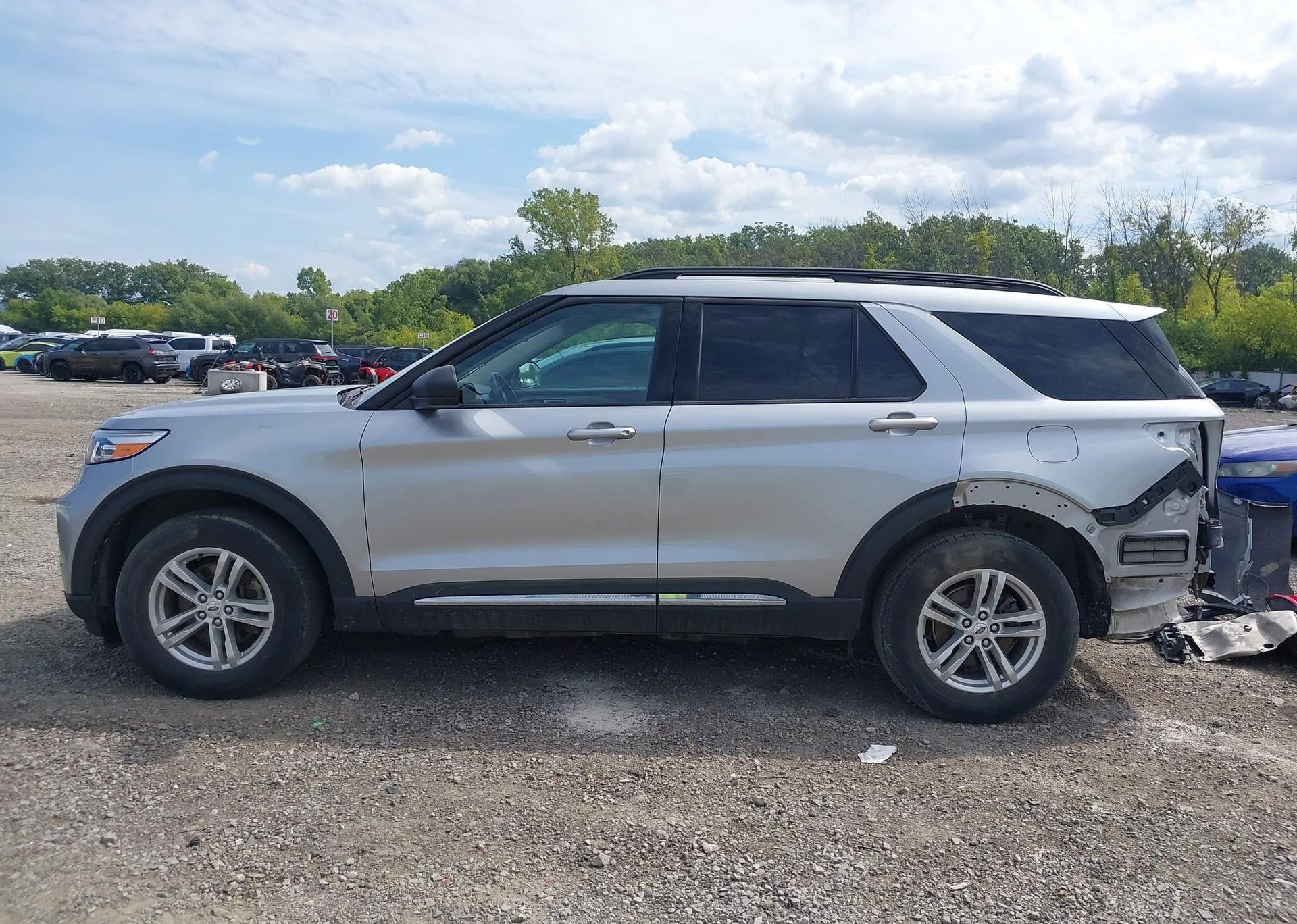 2022 FORD EXPLORER XLT
