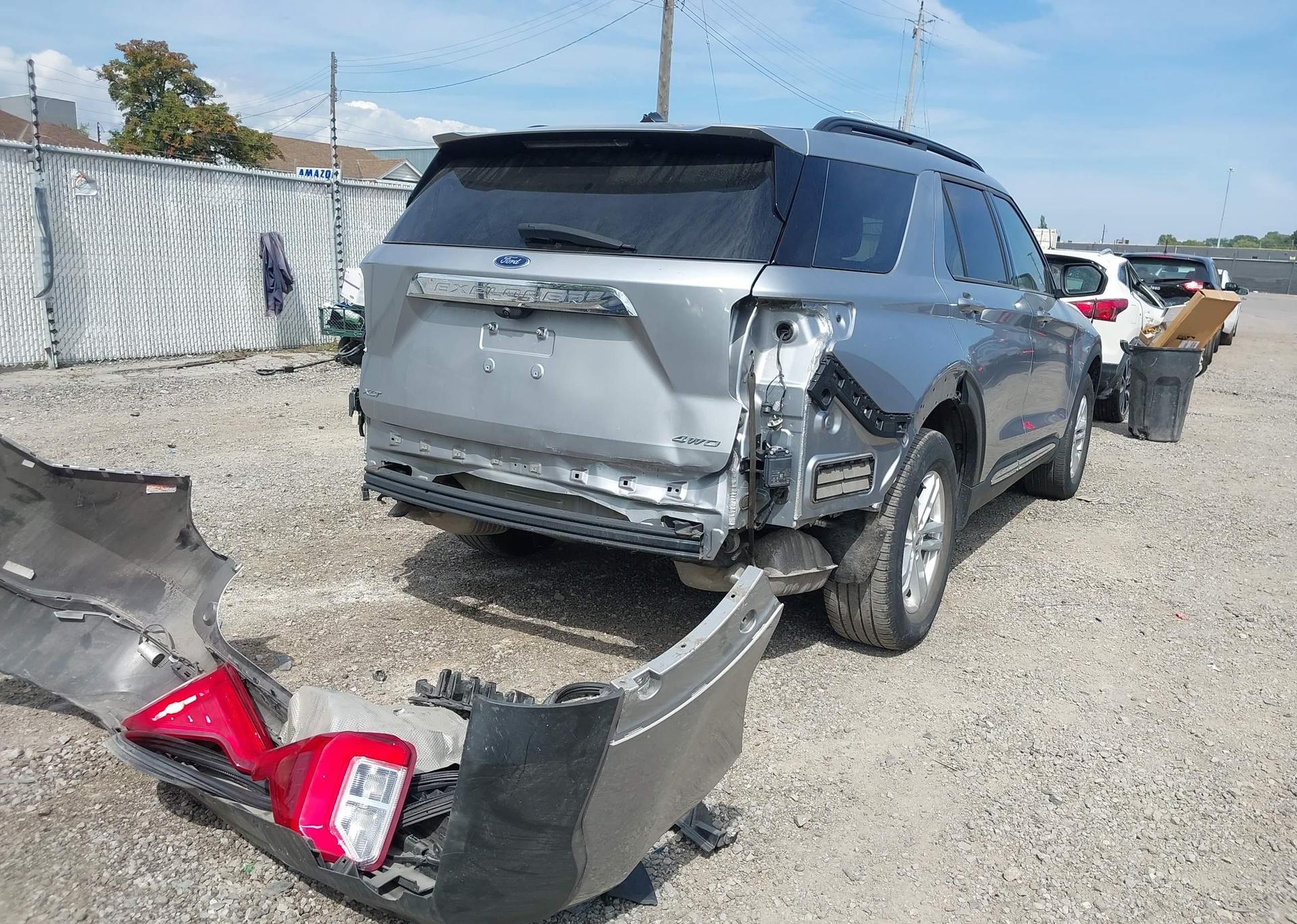 2022 FORD EXPLORER XLT