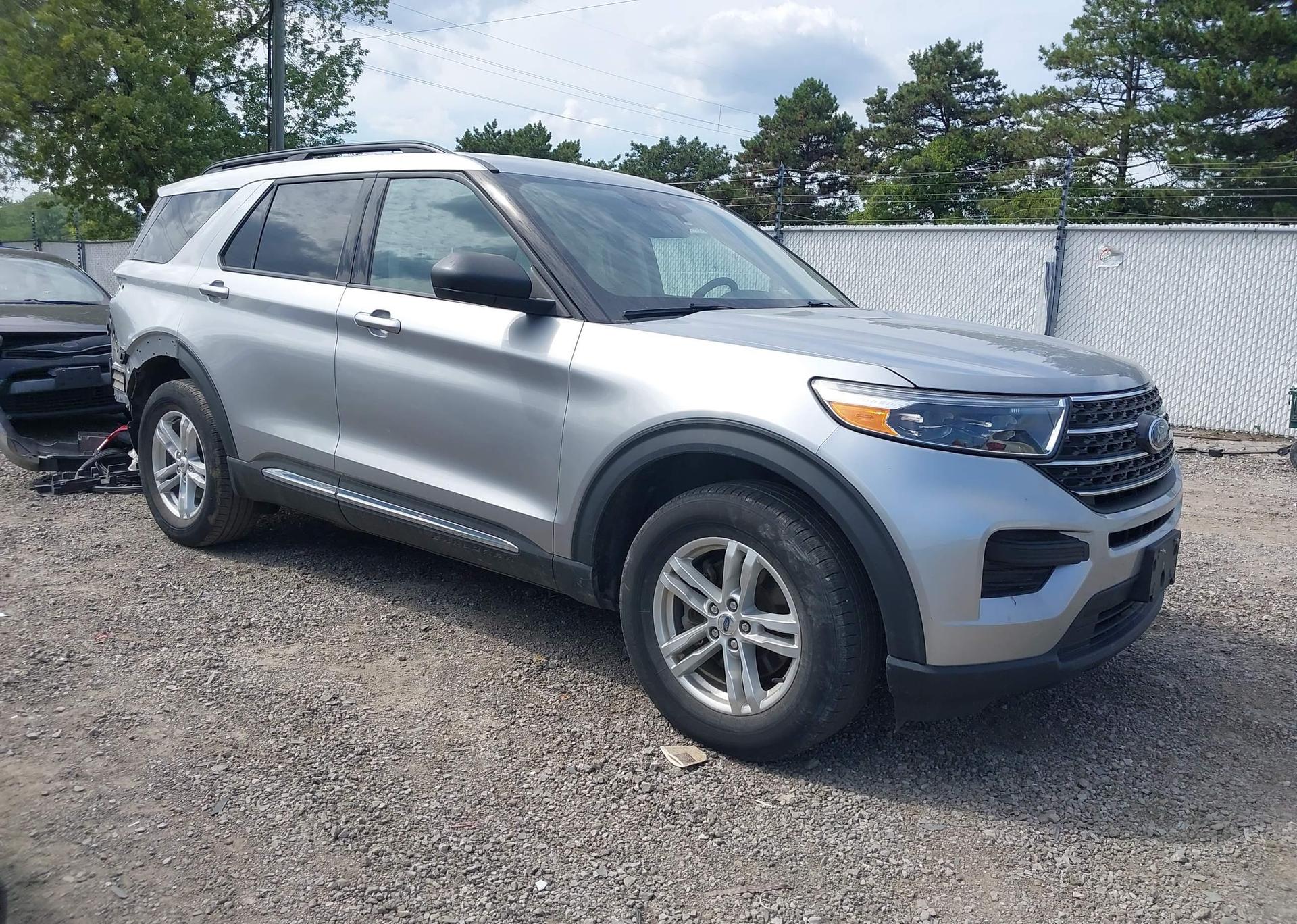 2022 FORD EXPLORER XLT