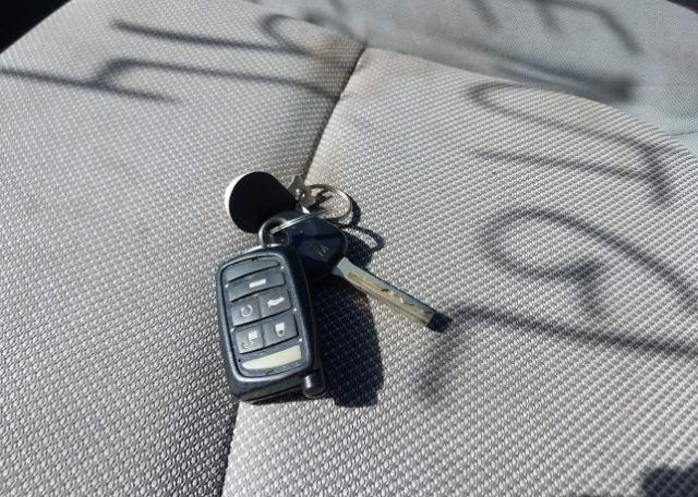 2012 HYUNDAI ACCENT GL