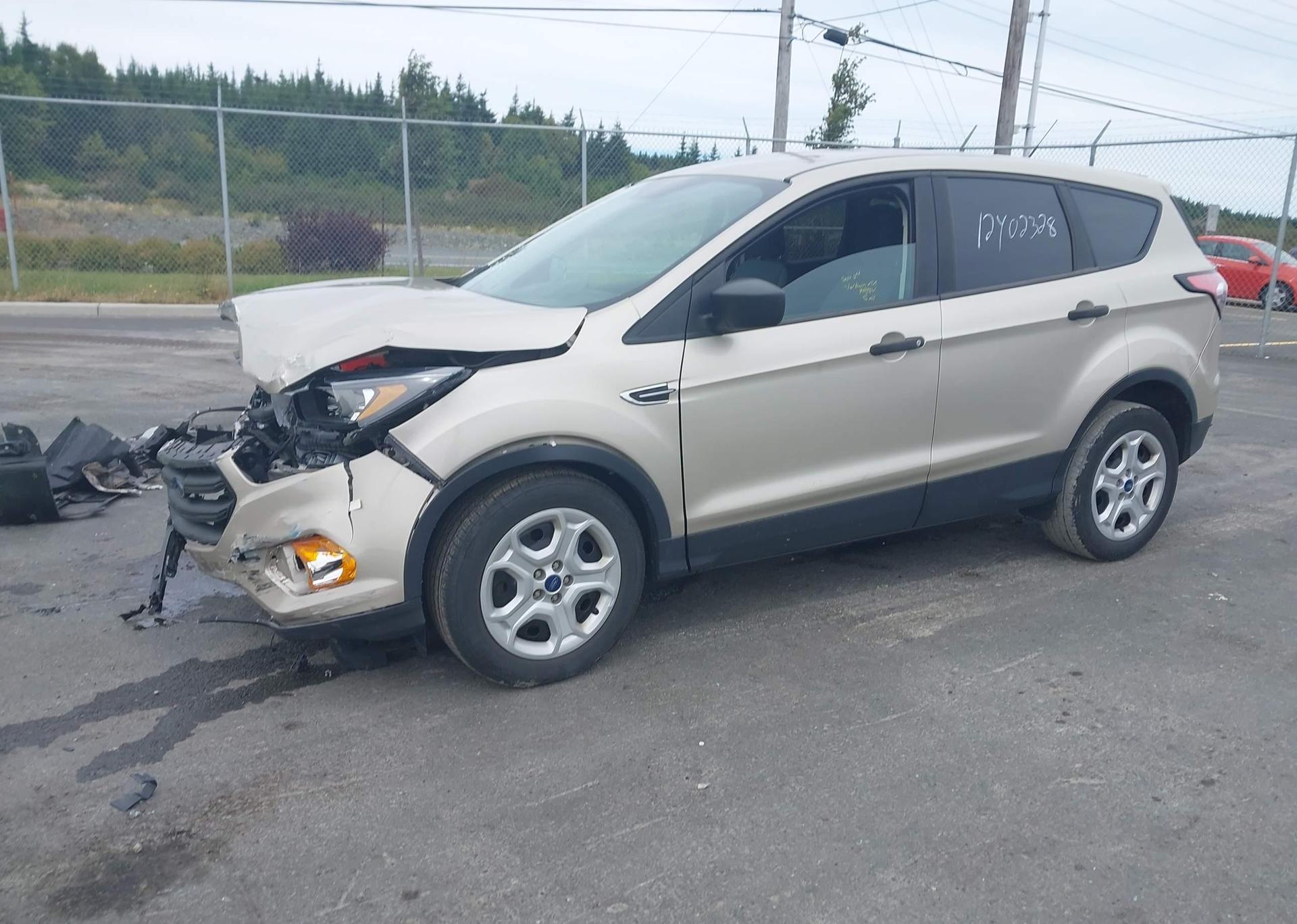 2018 FORD ESCAPE S