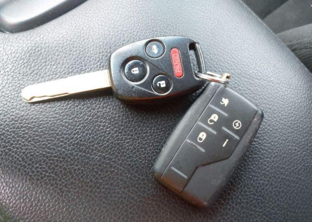 2011 HONDA ACCORD EX
