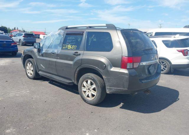 2011 MITSUBISHI ENDEAVOR SE