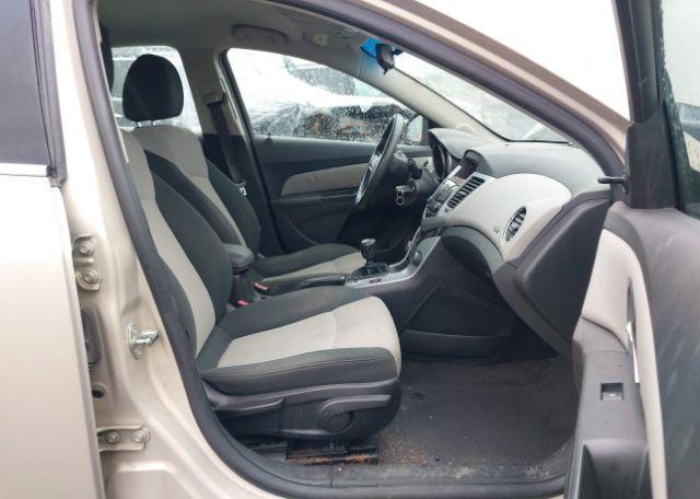 2011 CHEVROLET CRUZE LS