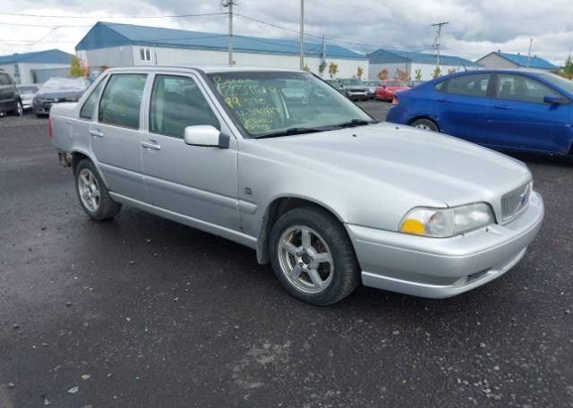 1999 VOLVO S70