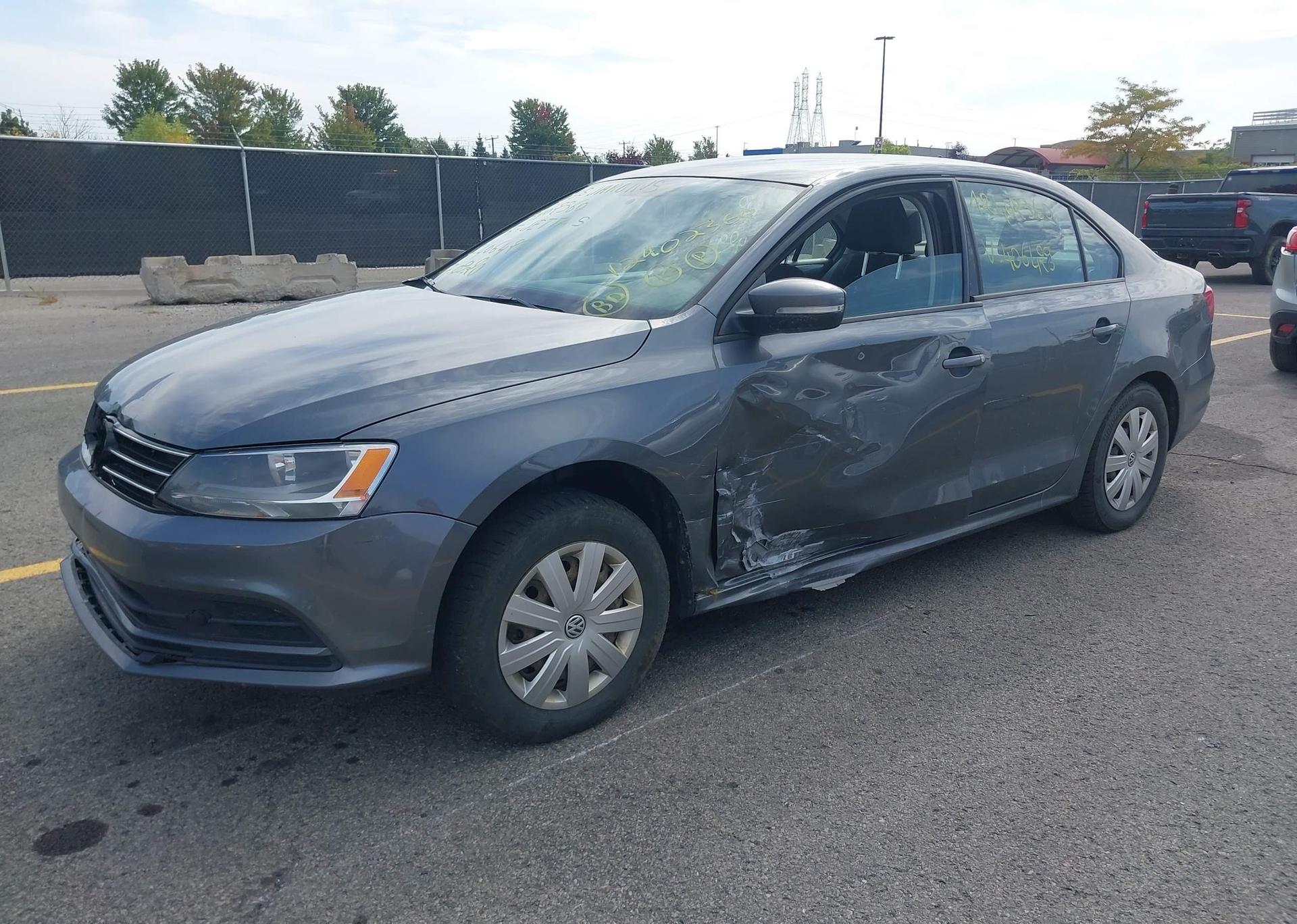 2015 VOLKSWAGEN JETTA S