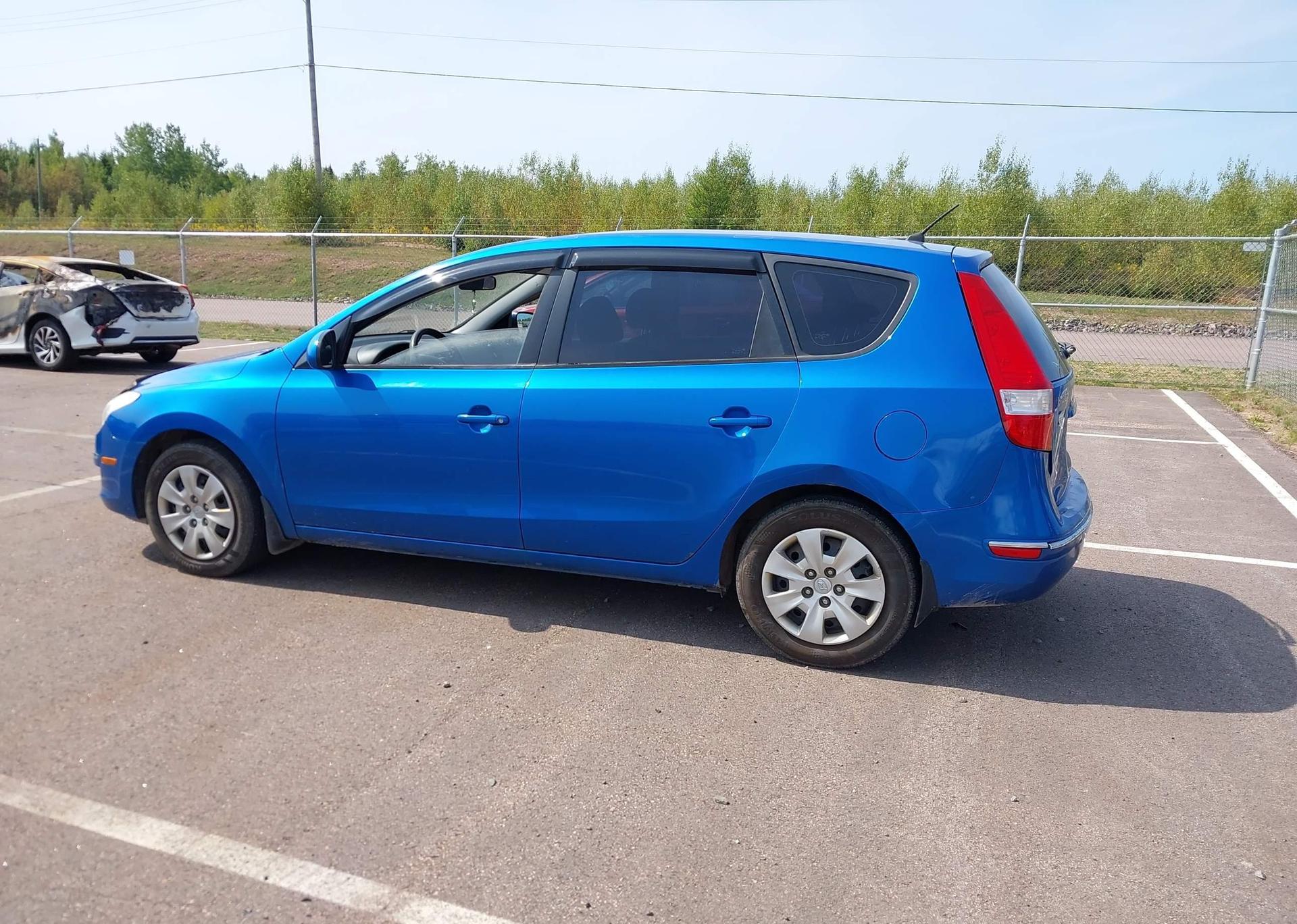 2012 HYUNDAI ELANTRA TOURING GL