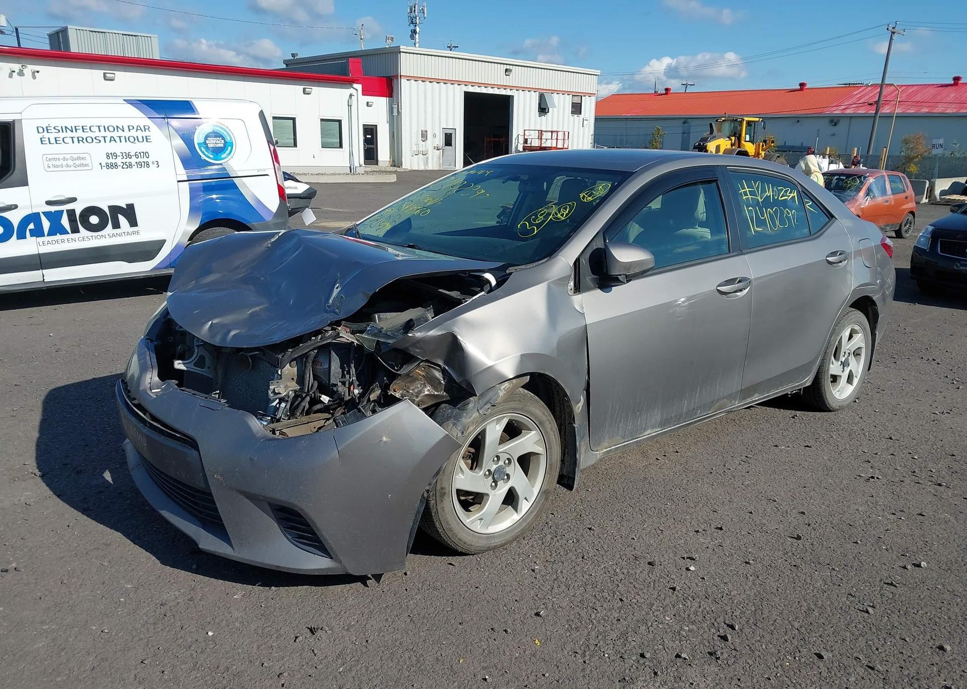 2016 TOYOTA COROLLA LE