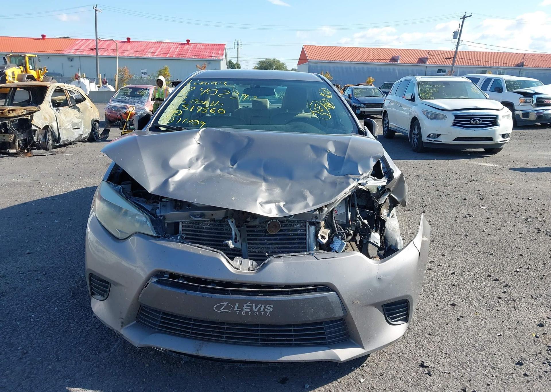 2016 TOYOTA COROLLA LE