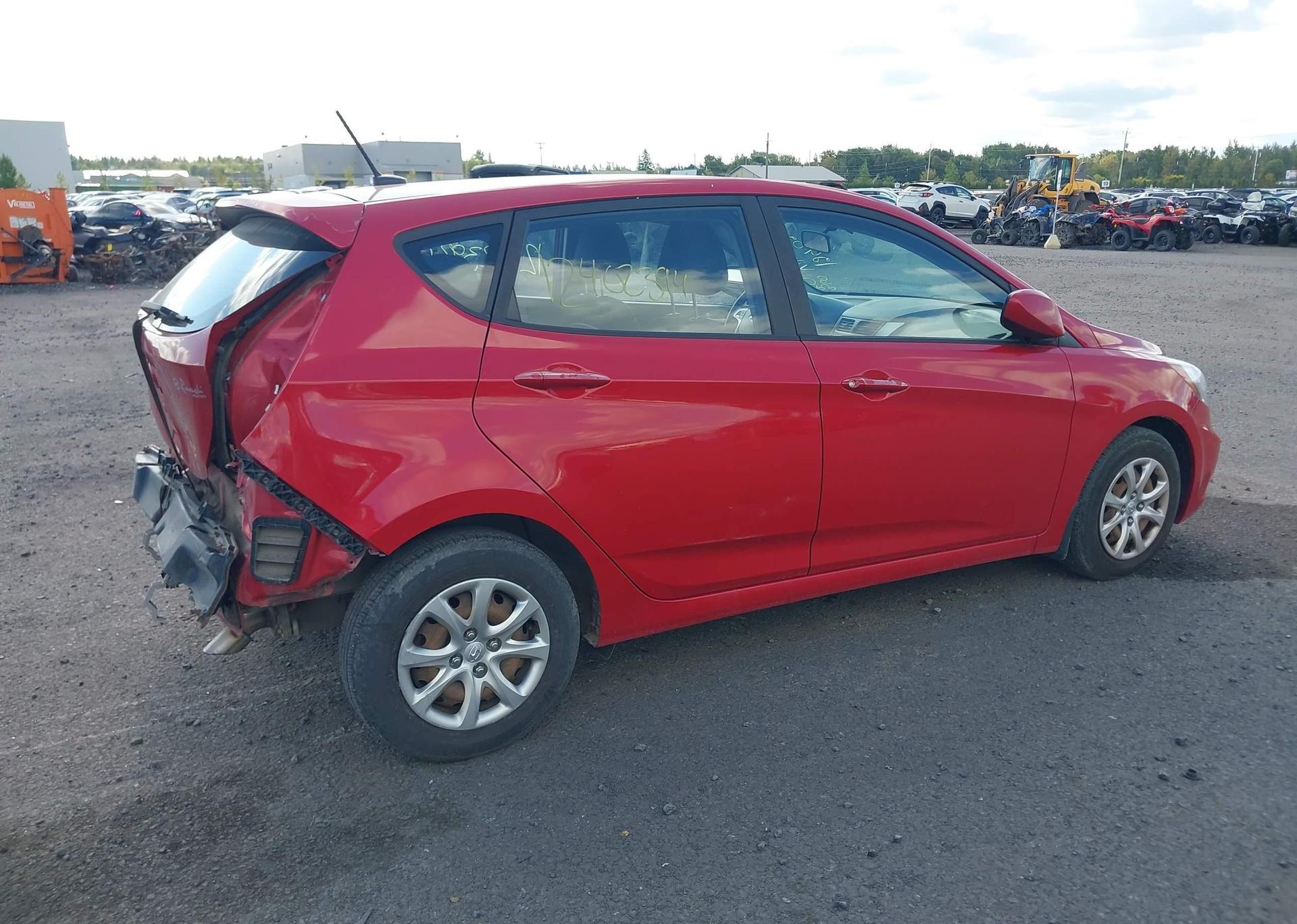 2014 HYUNDAI ACCENT GLS