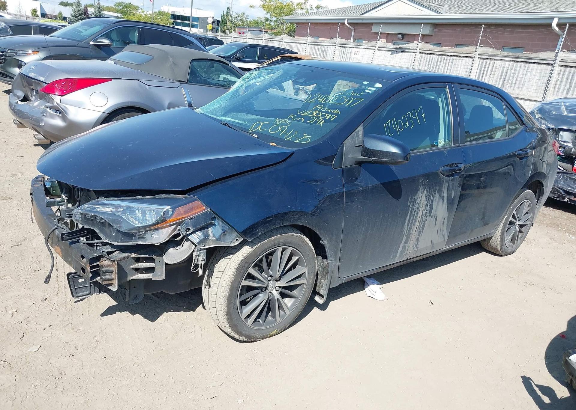 2019 TOYOTA COROLLA