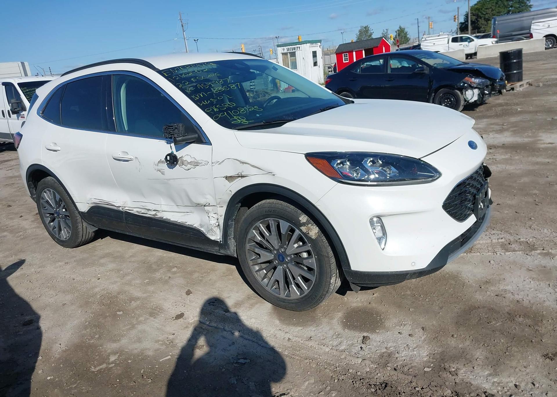 2022 FORD ESCAPE TITANIUM