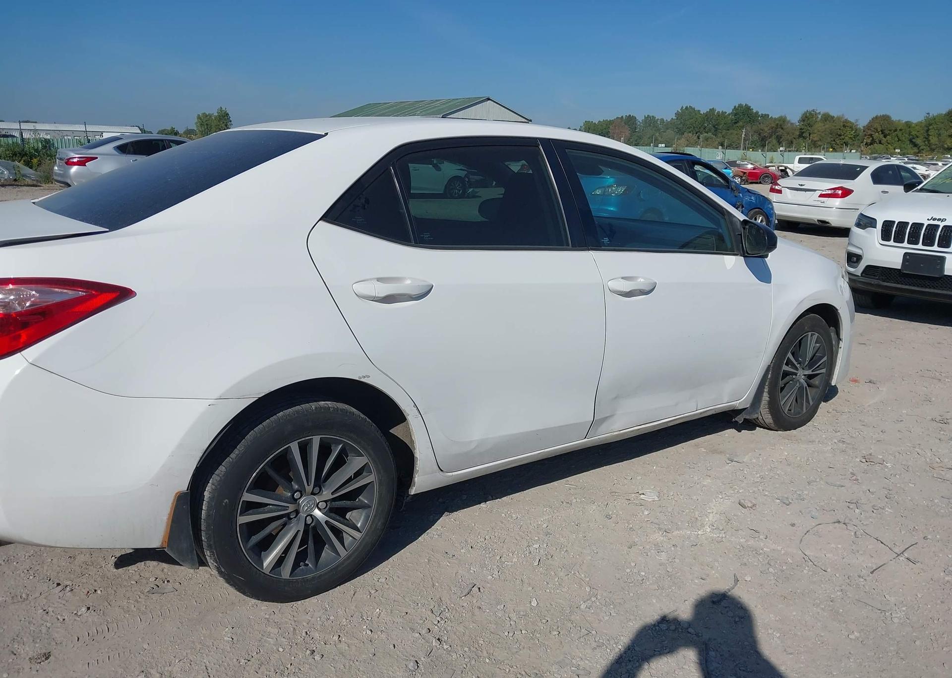 2017 TOYOTA COROLLA
