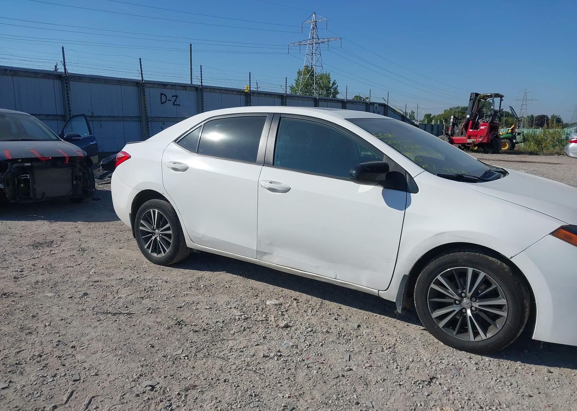2017 TOYOTA COROLLA
