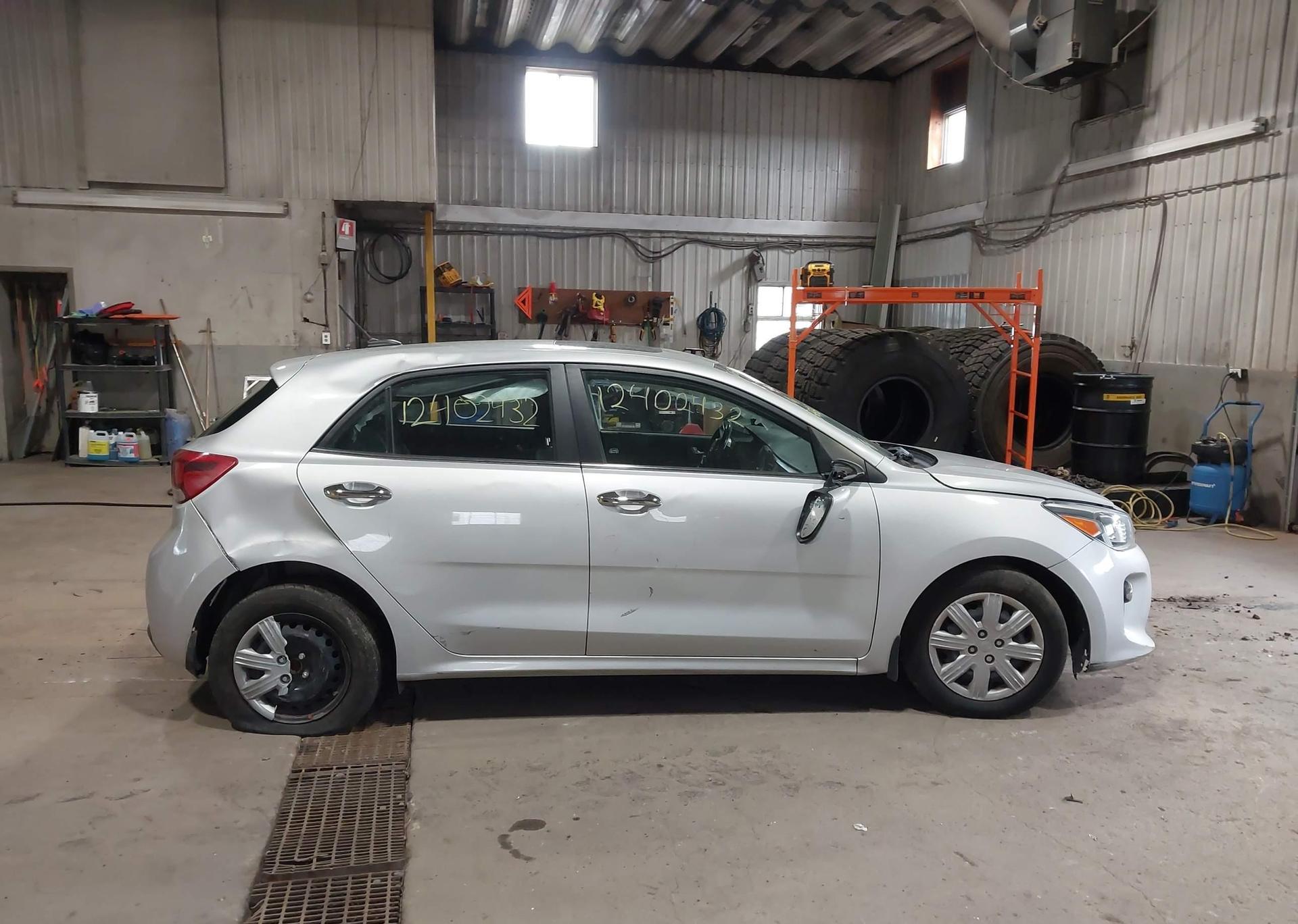2020 KIA RIO EX