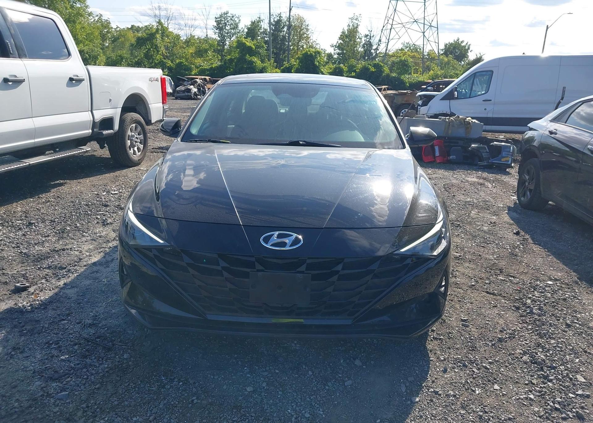 2023 HYUNDAI ELANTRA SEL