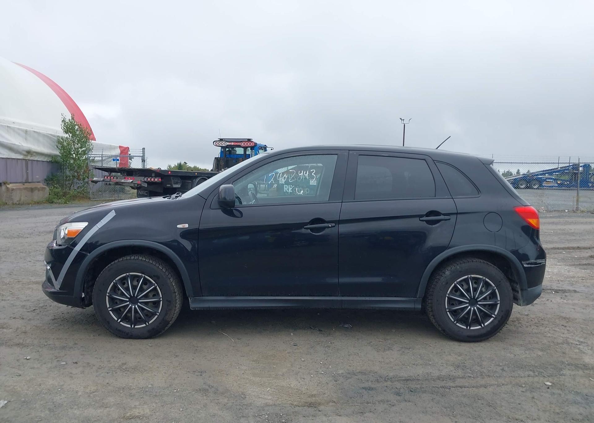 2016 MITSUBISHI RVR ES