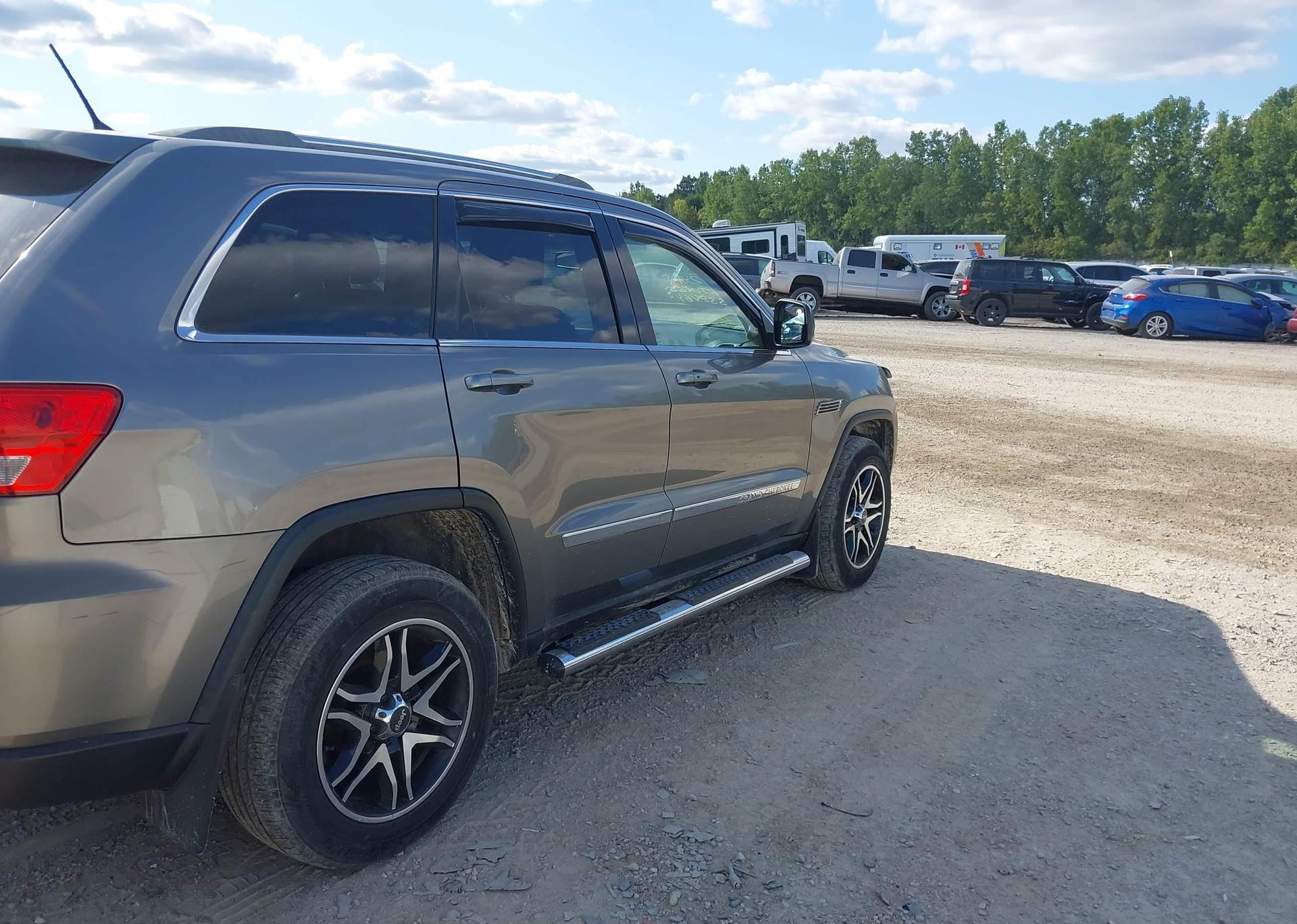 2012 JEEP GRAND CHEROKEE LAREDO