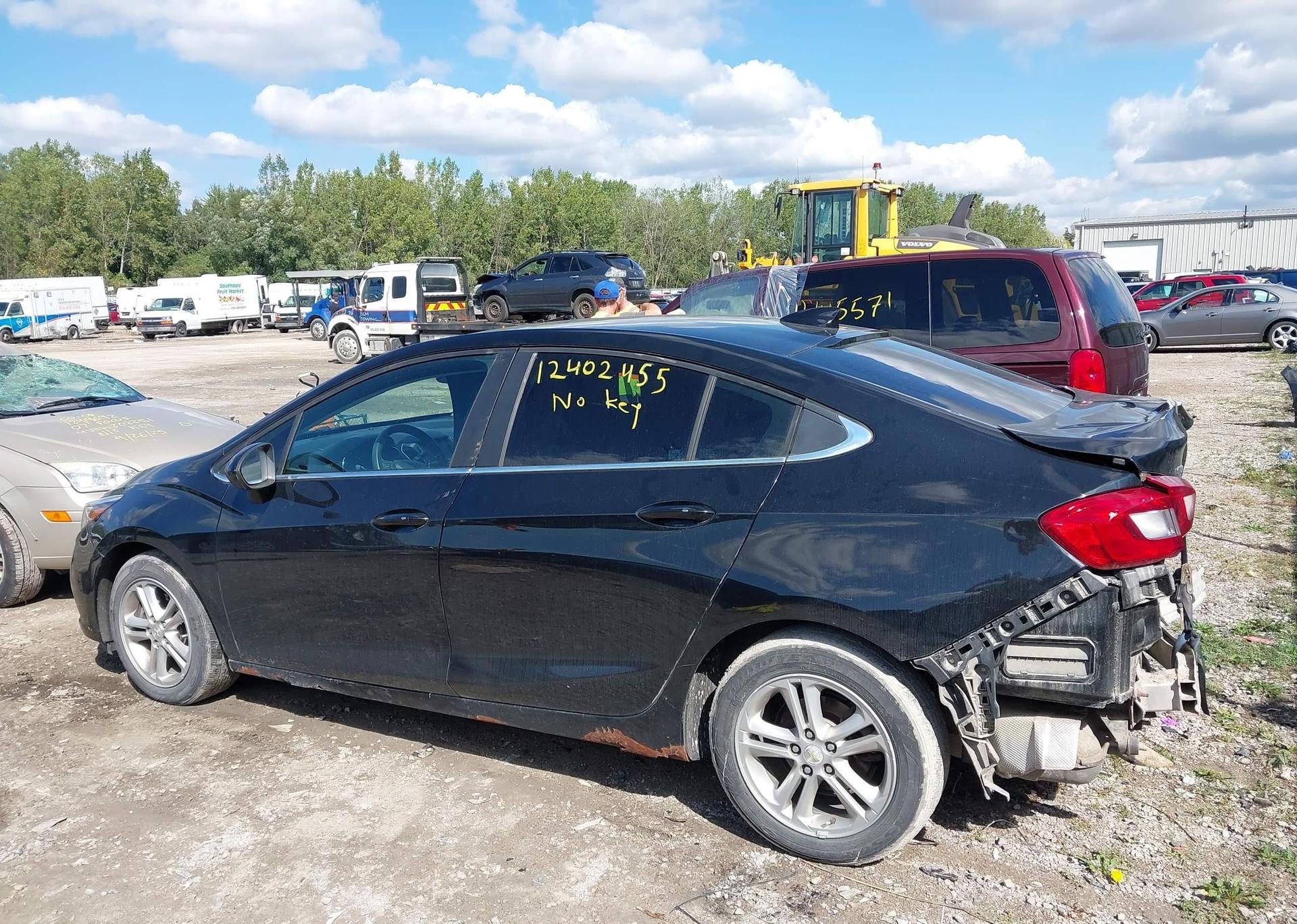 2018 CHEVROLET CRUZE LT