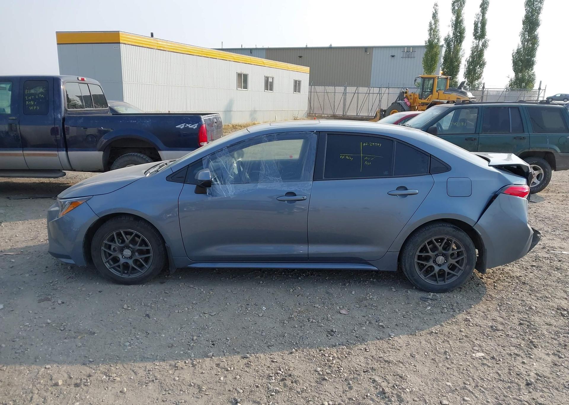 2021 TOYOTA COROLLA LE