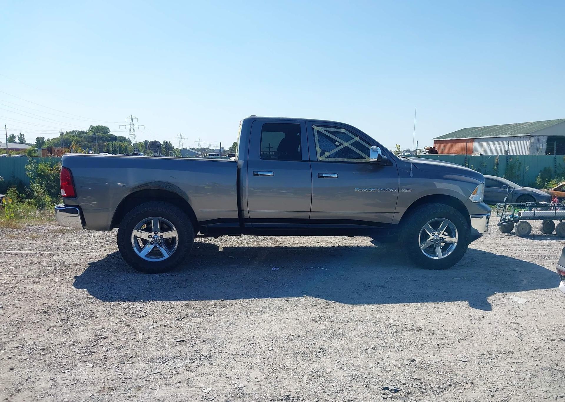 2012 RAM 1500 SLT