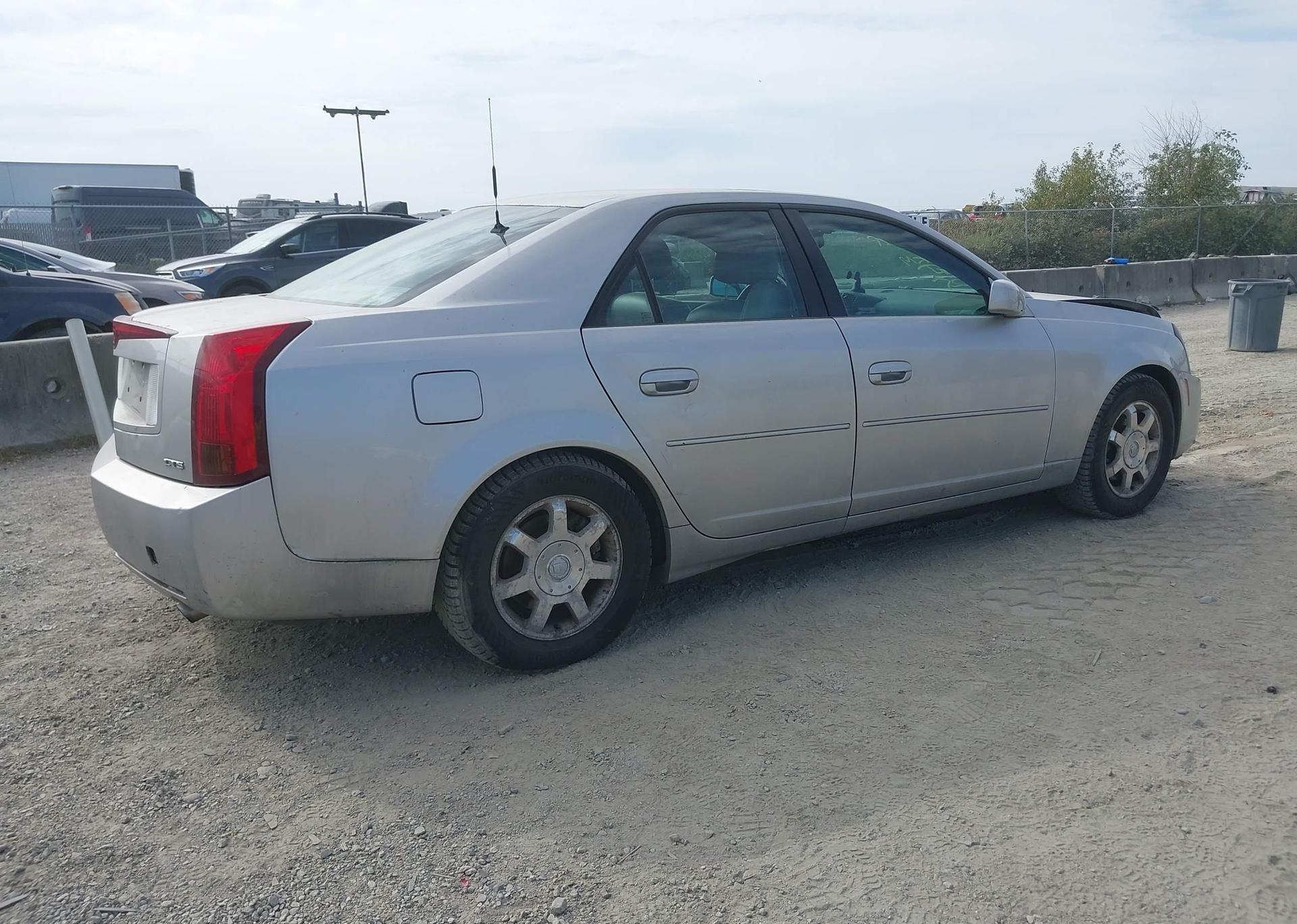 2004 CADILLAC CTS